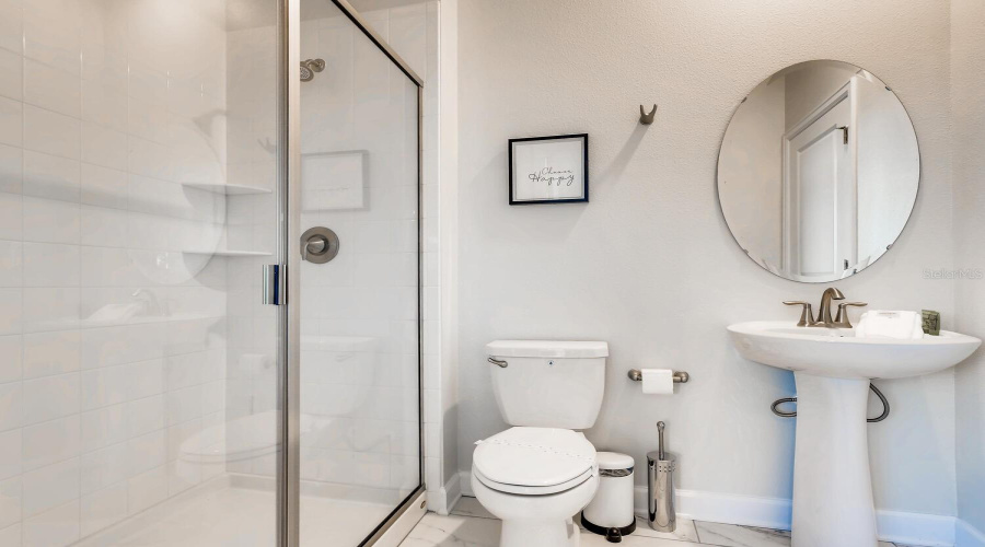 KISSIMMEE, Florida 34746, 6 Bedrooms Bedrooms, ,6 BathroomsBathrooms,Residential,For Sale,BOOKMARK,0,MFRO6290504