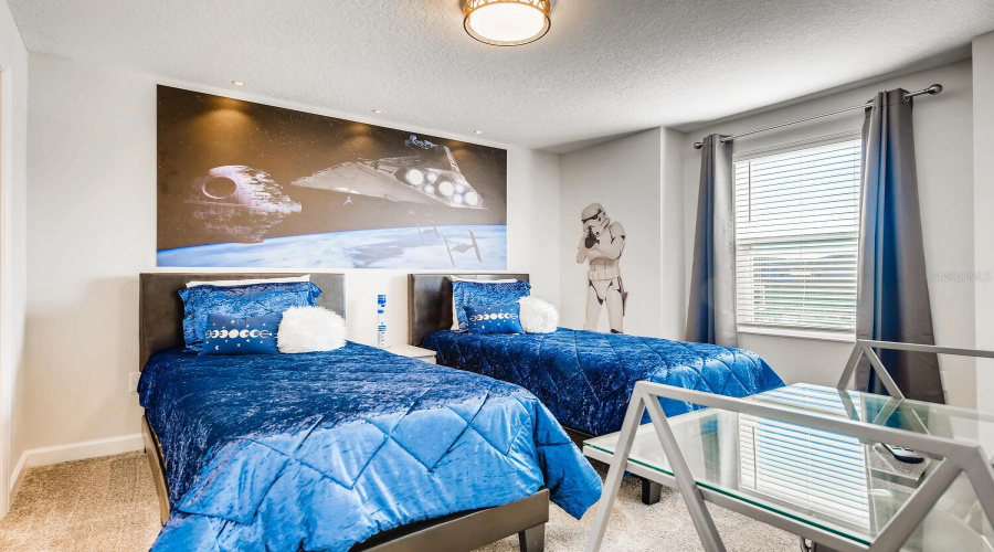 KISSIMMEE, Florida 34746, 6 Bedrooms Bedrooms, ,6 BathroomsBathrooms,Residential,For Sale,BOOKMARK,0,MFRO6290504