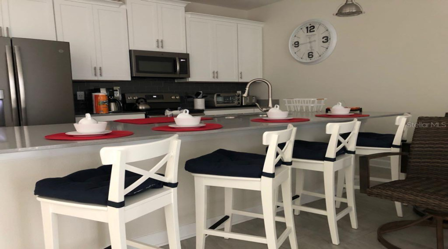KISSIMMEE, Florida 34746, 4 Bedrooms Bedrooms, ,3 BathroomsBathrooms,Residential,For Sale,WINDERMERE,0,MFRO6290541