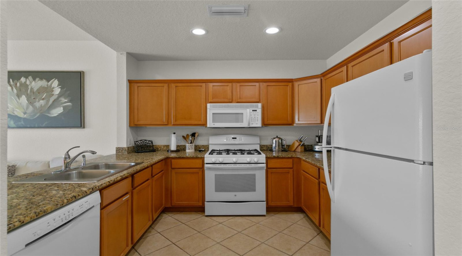 Kitchen (Second Floor)