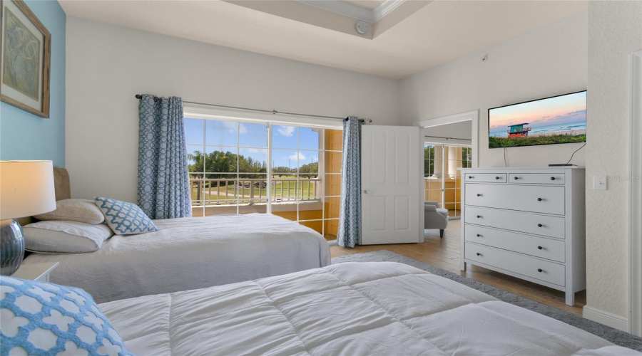 On Suite (Second Floor)