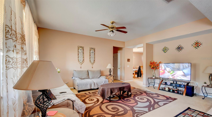 DAVENPORT, Florida 33896, 5 Bedrooms Bedrooms, ,4 BathroomsBathrooms,Residential,For Sale,SAND RIDGE,0,MFRO6289701