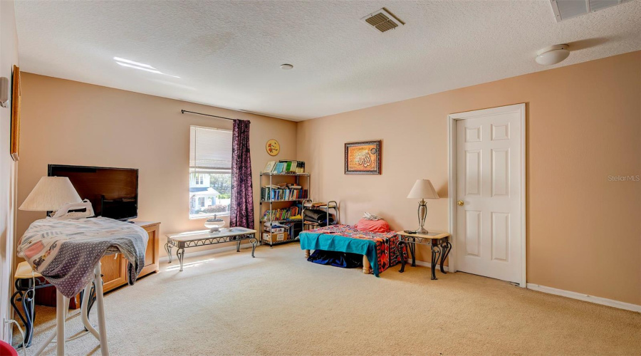 DAVENPORT, Florida 33896, 5 Bedrooms Bedrooms, ,4 BathroomsBathrooms,Residential,For Sale,SAND RIDGE,0,MFRO6289701