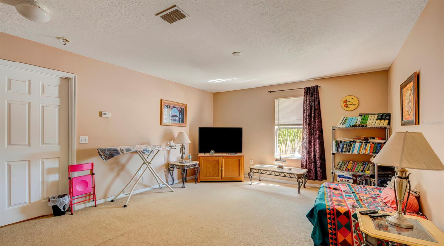 DAVENPORT, Florida 33896, 5 Bedrooms Bedrooms, ,4 BathroomsBathrooms,Residential,For Sale,SAND RIDGE,0,MFRO6289701