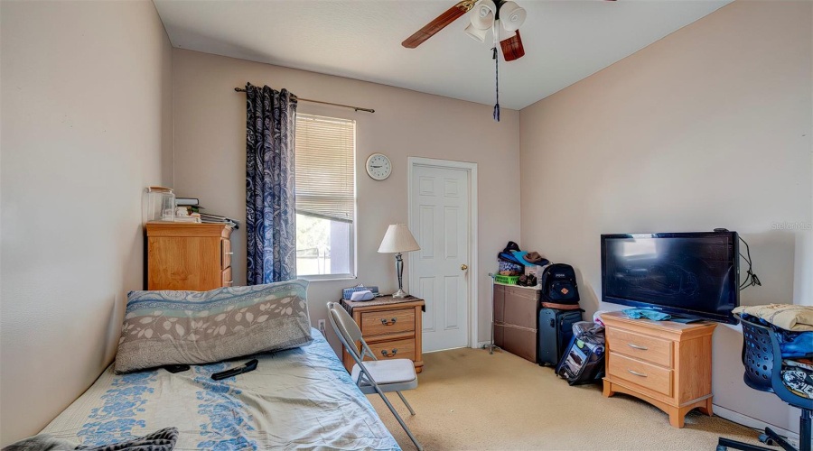 DAVENPORT, Florida 33896, 5 Bedrooms Bedrooms, ,4 BathroomsBathrooms,Residential,For Sale,SAND RIDGE,0,MFRO6289701