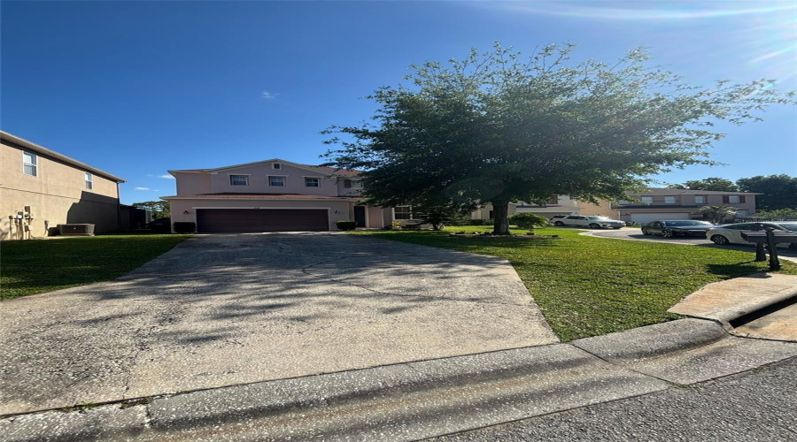 DAVENPORT, Florida 33896, 5 Bedrooms Bedrooms, ,4 BathroomsBathrooms,Residential,For Sale,SAND RIDGE,0,MFRO6289701