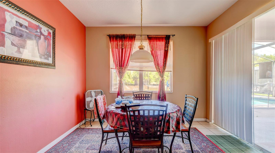DAVENPORT, Florida 33896, 5 Bedrooms Bedrooms, ,4 BathroomsBathrooms,Residential,For Sale,SAND RIDGE,0,MFRO6289701