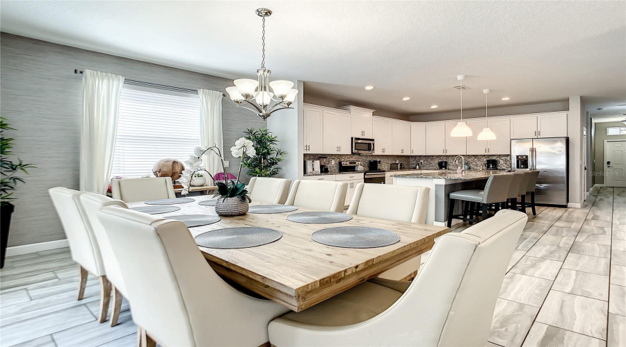 KISSIMMEE, Florida 34746, 6 Bedrooms Bedrooms, ,5 BathroomsBathrooms,Residential,For Sale,SLEEPY HOLLOW,0,MFRO6290918