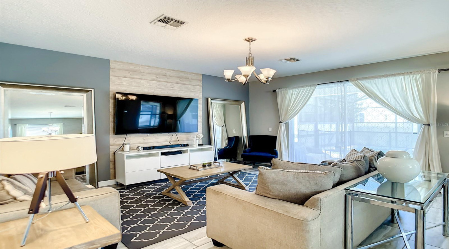 KISSIMMEE, Florida 34746, 6 Bedrooms Bedrooms, ,5 BathroomsBathrooms,Residential,For Sale,SLEEPY HOLLOW,0,MFRO6290918