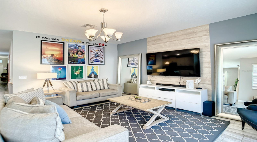 KISSIMMEE, Florida 34746, 6 Bedrooms Bedrooms, ,5 BathroomsBathrooms,Residential,For Sale,SLEEPY HOLLOW,0,MFRO6290918