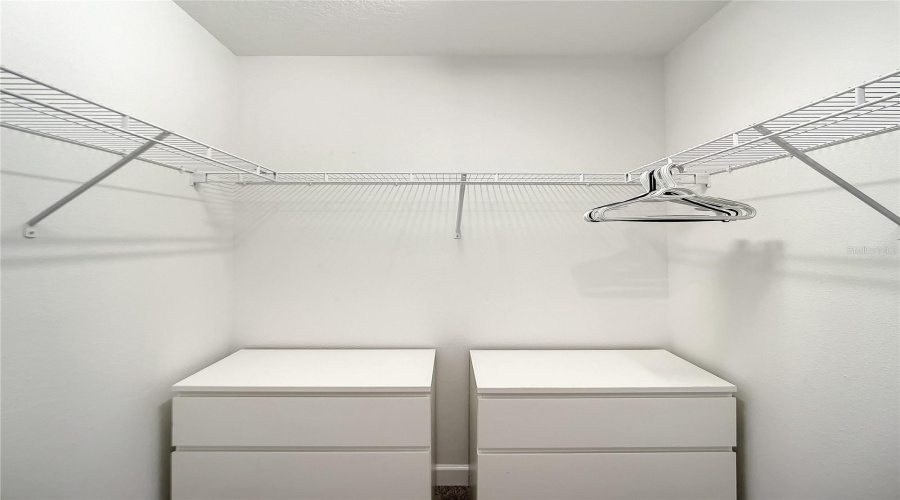 KISSIMMEE, Florida 34746, 6 Bedrooms Bedrooms, ,5 BathroomsBathrooms,Residential,For Sale,SLEEPY HOLLOW,0,MFRO6290918