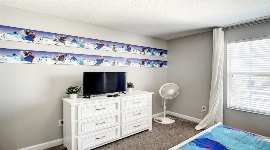 KISSIMMEE, Florida 34746, 6 Bedrooms Bedrooms, ,5 BathroomsBathrooms,Residential,For Sale,SLEEPY HOLLOW,0,MFRO6290918