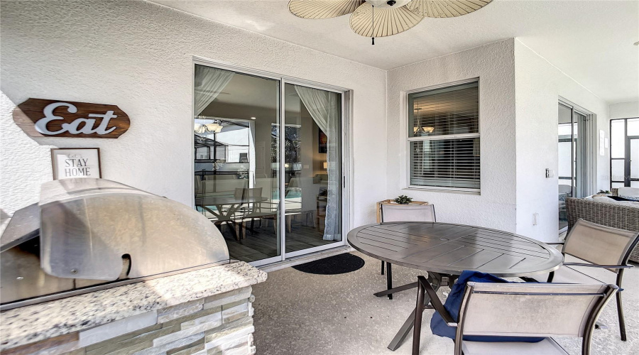 KISSIMMEE, Florida 34746, 6 Bedrooms Bedrooms, ,5 BathroomsBathrooms,Residential,For Sale,SLEEPY HOLLOW,0,MFRO6290918