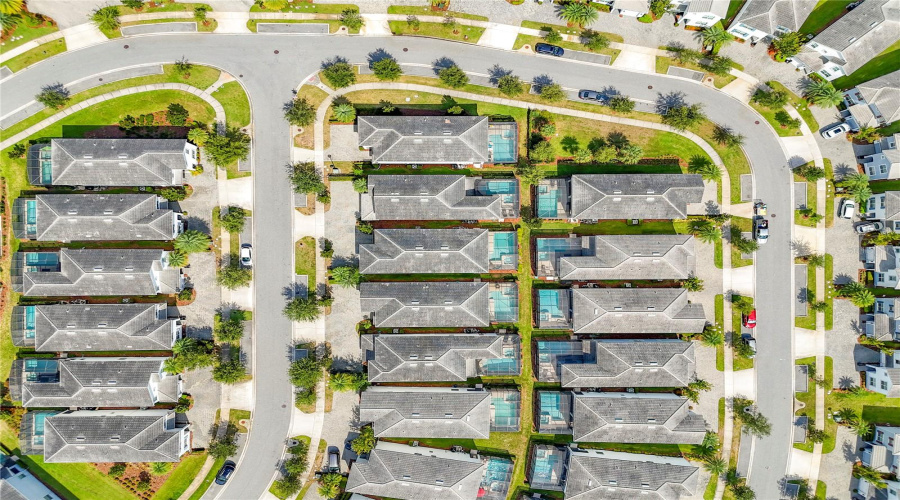 KISSIMMEE, Florida 34746, 6 Bedrooms Bedrooms, ,5 BathroomsBathrooms,Residential,For Sale,SLEEPY HOLLOW,0,MFRO6290918