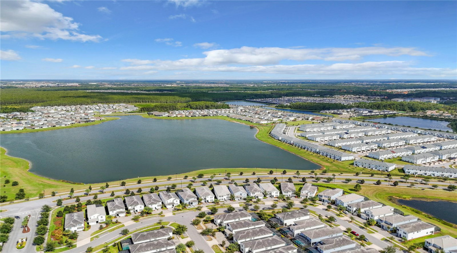 KISSIMMEE, Florida 34746, 6 Bedrooms Bedrooms, ,5 BathroomsBathrooms,Residential,For Sale,SLEEPY HOLLOW,0,MFRO6290918