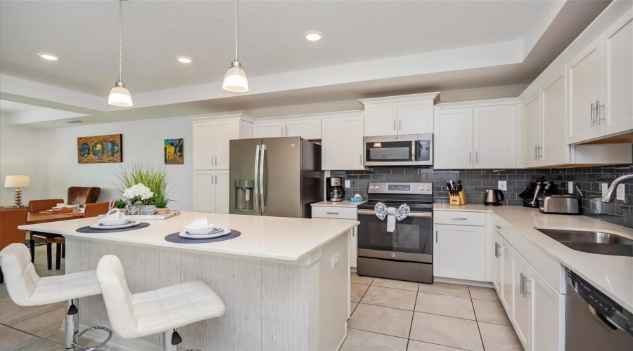 KISSIMMEE, Florida 34746, 2 Bedrooms Bedrooms, ,2 BathroomsBathrooms,Residential,For Sale,CLOCK TOWER,0,MFRO6290642