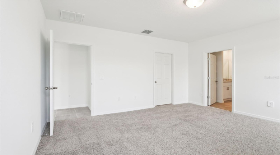 DAVENPORT, Florida 33837, 3 Bedrooms Bedrooms, ,2 BathroomsBathrooms,Residential,For Sale,WHITE TAIL,0,MFRO6289484