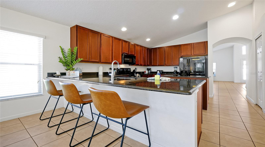 DAVENPORT, Florida 33837, 4 Bedrooms Bedrooms, ,3 BathroomsBathrooms,Residential,For Sale,VIOLA,MFRFC308203