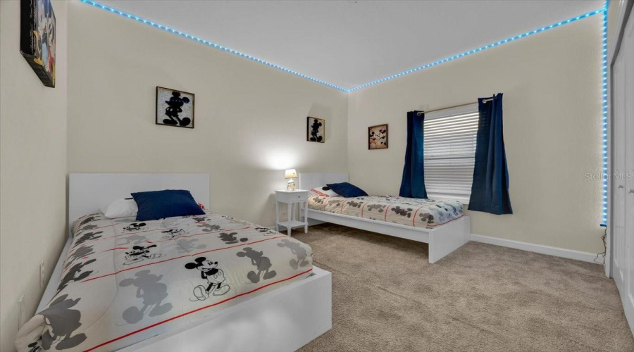 DAVENPORT, Florida 33896, 5 Bedrooms Bedrooms, ,4 BathroomsBathrooms,Residential,For Sale,PEBBLE BEACH,MFRG5090012