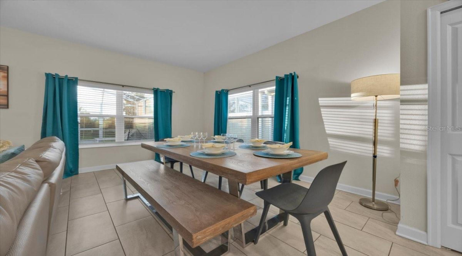 DAVENPORT, Florida 33896, 5 Bedrooms Bedrooms, ,4 BathroomsBathrooms,Residential,For Sale,PEBBLE BEACH,MFRG5090012