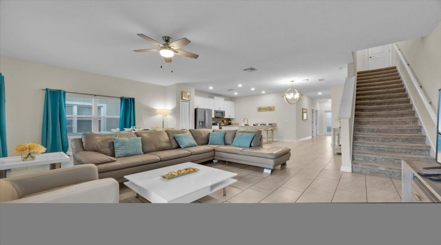 DAVENPORT, Florida 33896, 5 Bedrooms Bedrooms, ,4 BathroomsBathrooms,Residential,For Sale,PEBBLE BEACH,MFRG5090012