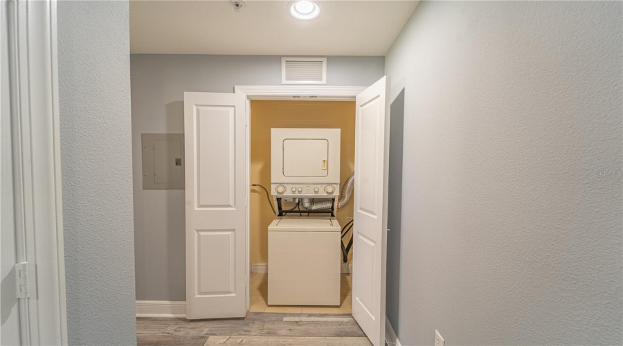 REUNION, Florida 34747, 3 Bedrooms Bedrooms, ,2 BathroomsBathrooms,Residential,For Sale,HERITAGE CROSSING,0,MFRO6226425