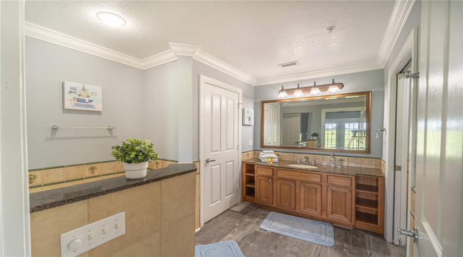 REUNION, Florida 34747, 3 Bedrooms Bedrooms, ,2 BathroomsBathrooms,Residential,For Sale,HERITAGE CROSSING,0,MFRO6226425