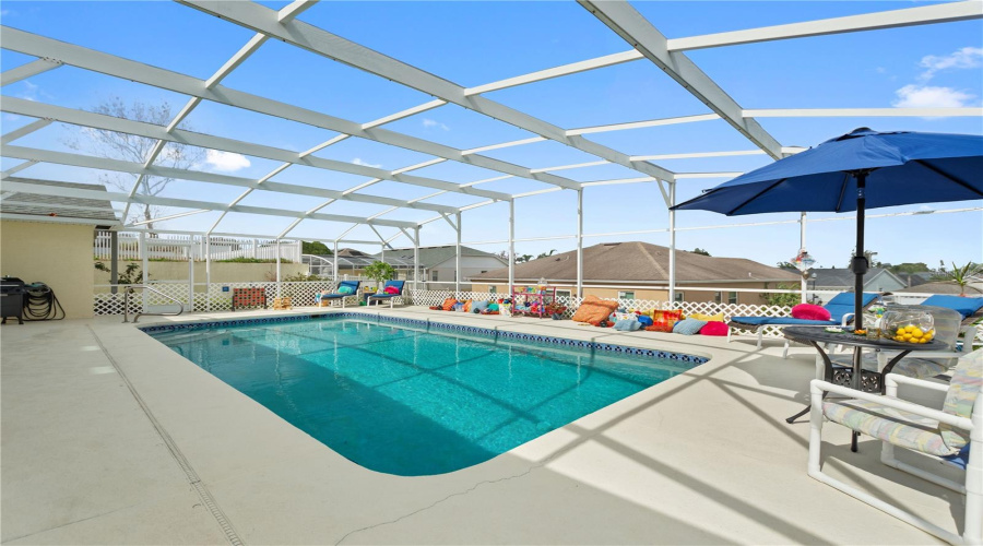 DAVENPORT, Florida 33896, 4 Bedrooms Bedrooms, ,3 BathroomsBathrooms,Residential,For Sale,HAMLIN CLOSE,MFRO6276078