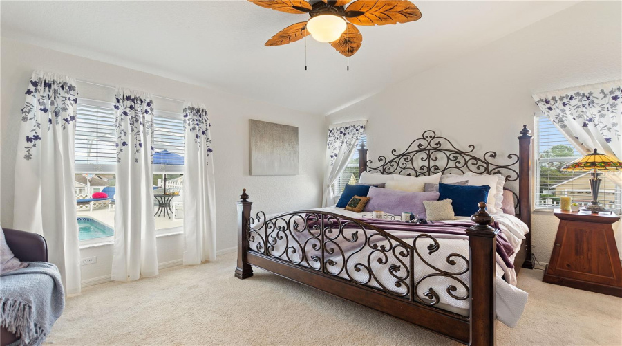DAVENPORT, Florida 33896, 4 Bedrooms Bedrooms, ,3 BathroomsBathrooms,Residential,For Sale,HAMLIN CLOSE,MFRO6276078