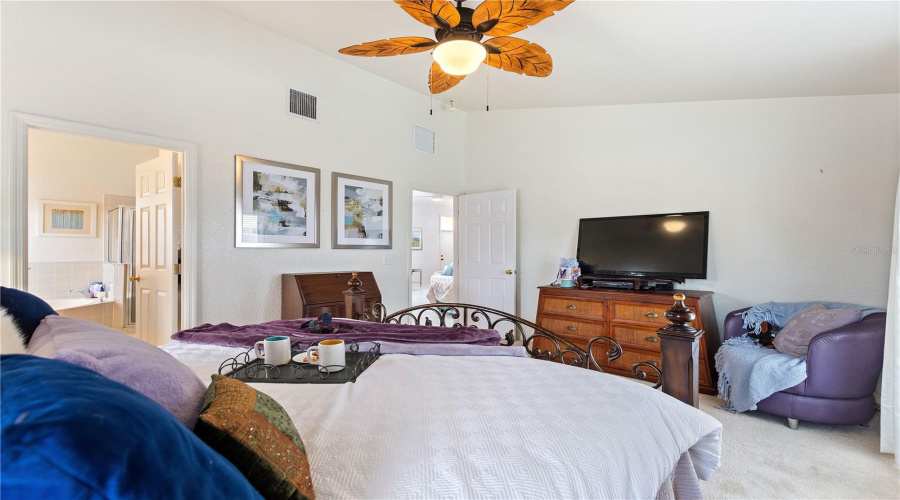 DAVENPORT, Florida 33896, 4 Bedrooms Bedrooms, ,3 BathroomsBathrooms,Residential,For Sale,HAMLIN CLOSE,MFRO6276078