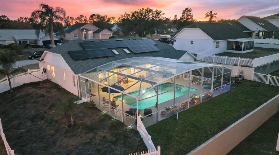 DAVENPORT, Florida 33896, 4 Bedrooms Bedrooms, ,3 BathroomsBathrooms,Residential,For Sale,HAMLIN CLOSE,MFRO6276078