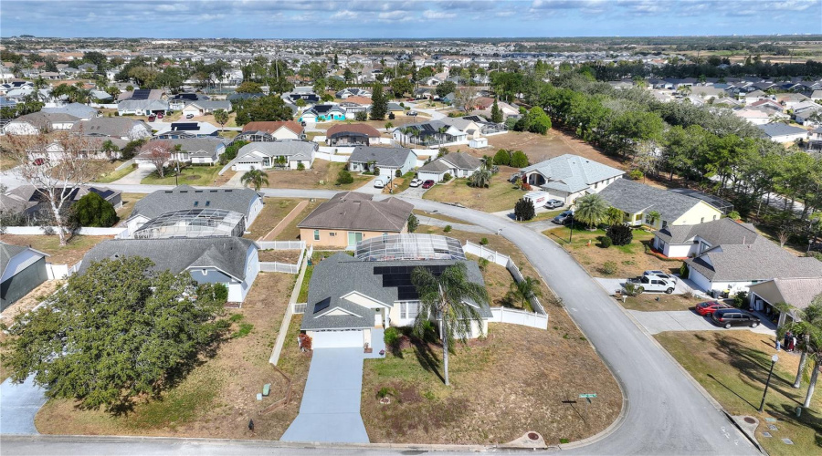 DAVENPORT, Florida 33896, 4 Bedrooms Bedrooms, ,3 BathroomsBathrooms,Residential,For Sale,HAMLIN CLOSE,MFRO6276078