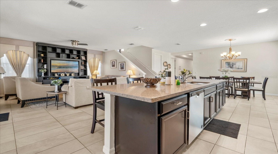 KISSIMMEE, Florida 34747, 4 Bedrooms Bedrooms, ,3 BathroomsBathrooms,Residential,For Sale,SANDY PARK,0,MFRO6290828