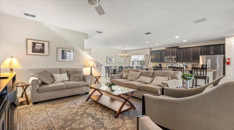KISSIMMEE, Florida 34747, 4 Bedrooms Bedrooms, ,3 BathroomsBathrooms,Residential,For Sale,SANDY PARK,0,MFRO6290828