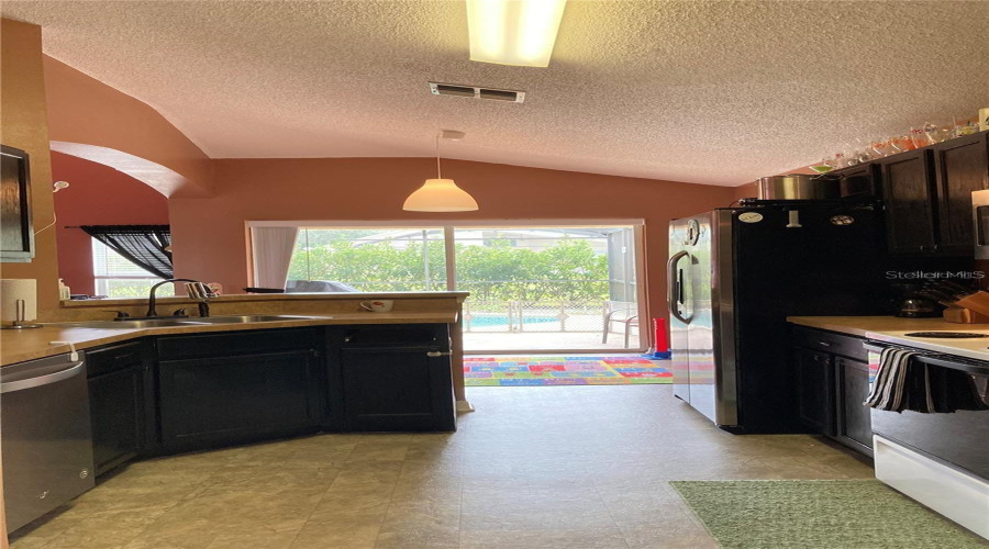 DAVENPORT, Florida 33897, 5 Bedrooms Bedrooms, ,3 BathroomsBathrooms,Residential,For Sale,LANGHAM,MFRO6280489