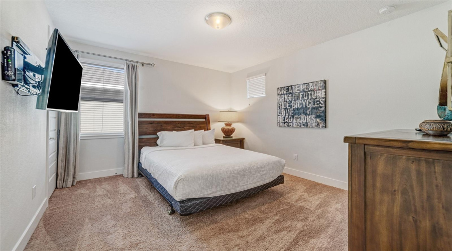 KISSIMMEE, Florida 34747, 5 Bedrooms Bedrooms, ,5 BathroomsBathrooms,Residential,For Sale,PENDANT,0,MFRO6291725