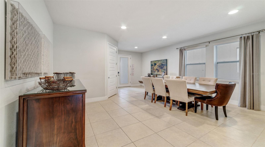 KISSIMMEE, Florida 34747, 5 Bedrooms Bedrooms, ,5 BathroomsBathrooms,Residential,For Sale,PENDANT,0,MFRO6291725