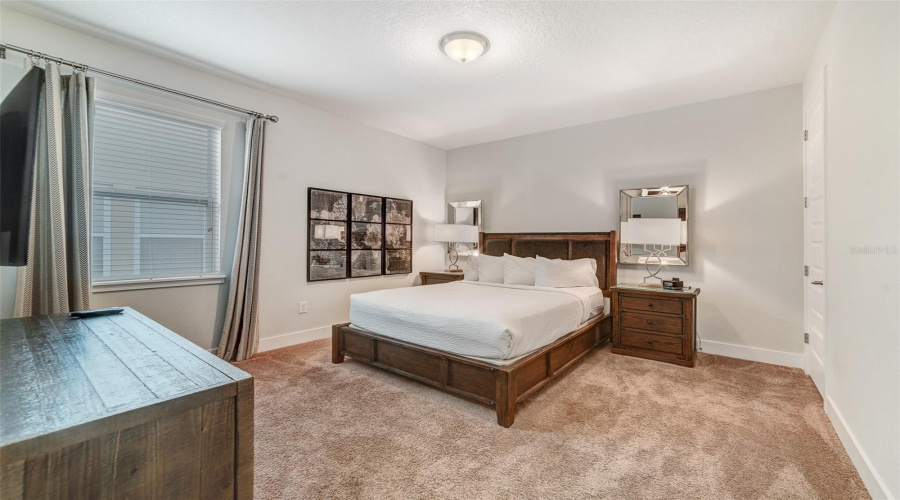 KISSIMMEE, Florida 34747, 5 Bedrooms Bedrooms, ,5 BathroomsBathrooms,Residential,For Sale,PENDANT,0,MFRO6291725