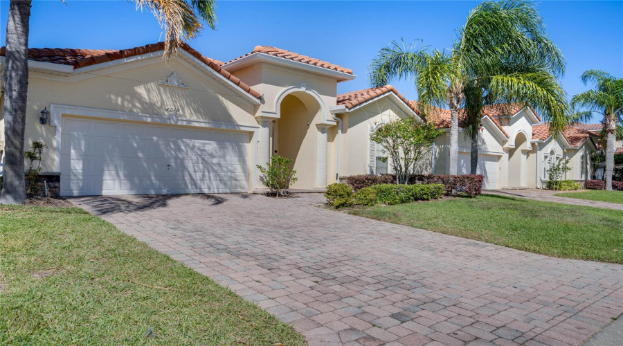 DAVENPORT, Florida 33897, 4 Bedrooms Bedrooms, ,3 BathroomsBathrooms,Residential,For Sale,TUSCAN HILLS,MFRO6291347