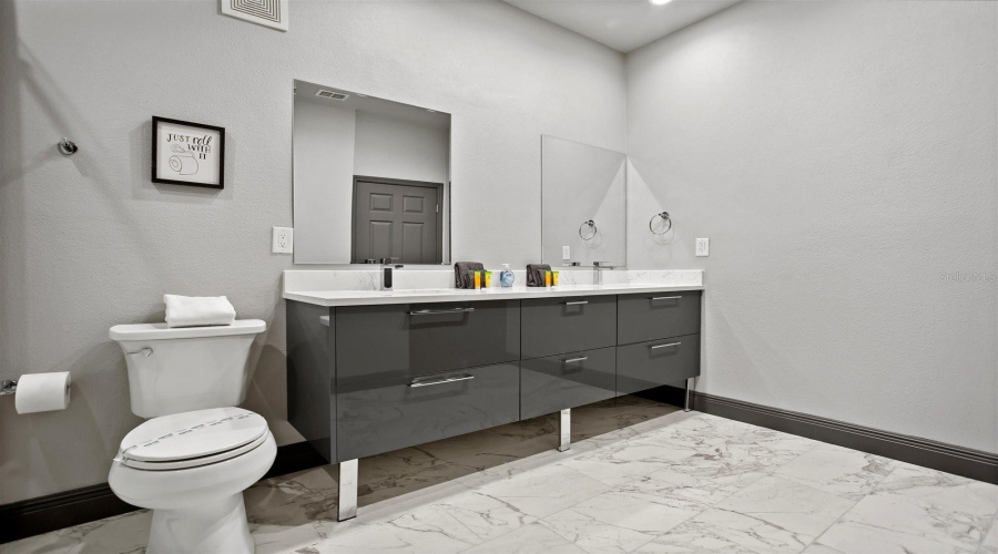 Bathroom 2