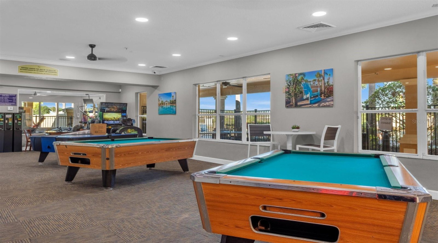 KISSIMMEE, Florida 34747, 3 Bedrooms Bedrooms, ,2 BathroomsBathrooms,Residential,For Sale,COMROW ST,0,MFRO6291425