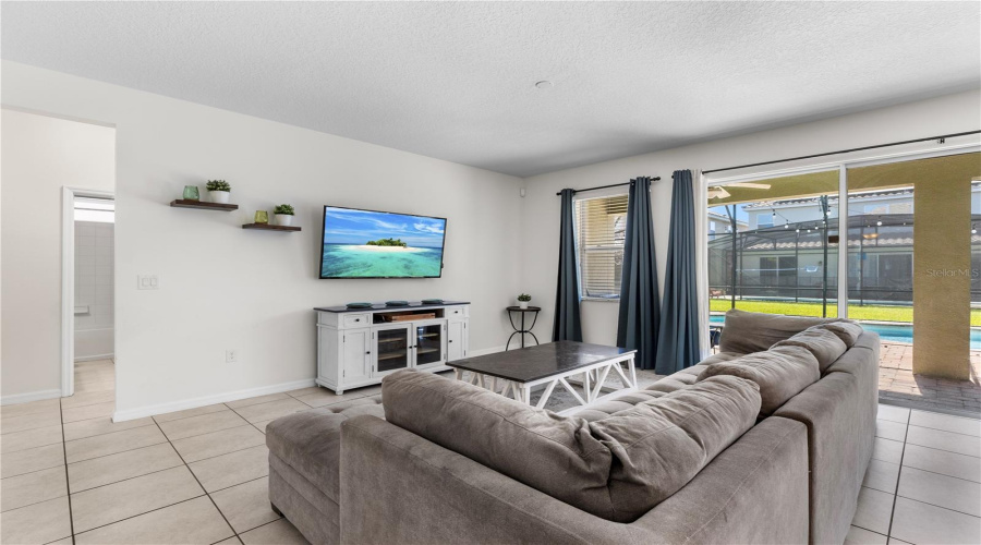 KISSIMMEE, Florida 34746, 8 Bedrooms Bedrooms, ,7 BathroomsBathrooms,Residential,For Sale,SHIVA,0,MFRO6291809
