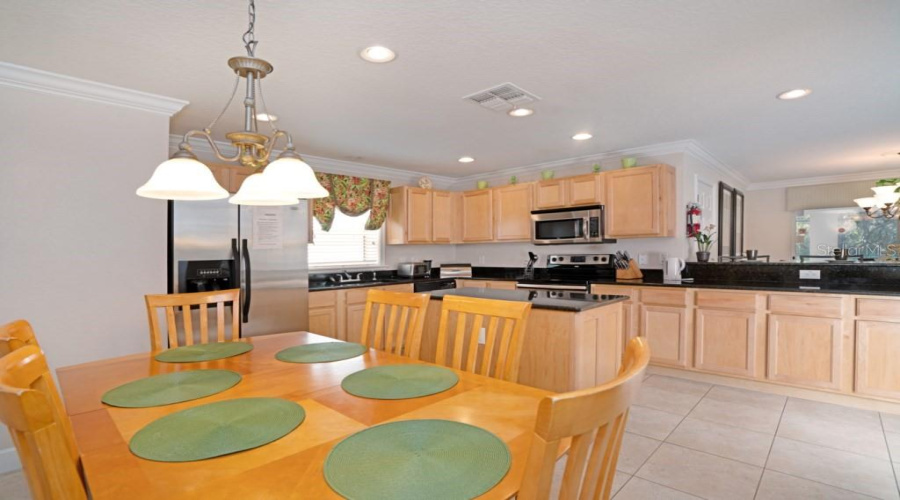 DAVENPORT, Florida 33837, 4 Bedrooms Bedrooms, ,4 BathroomsBathrooms,Residential,For Sale,VICTORIA,0,MFRS5123040