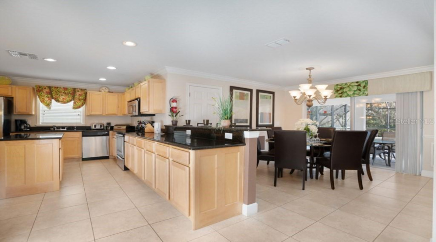 DAVENPORT, Florida 33837, 4 Bedrooms Bedrooms, ,4 BathroomsBathrooms,Residential,For Sale,VICTORIA,0,MFRS5123040