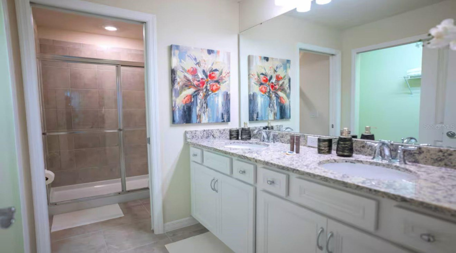 DAVENPORT, Florida 33897, 5 Bedrooms Bedrooms, ,4 BathroomsBathrooms,Residential,For Sale,LANA,0,MFRO6291769