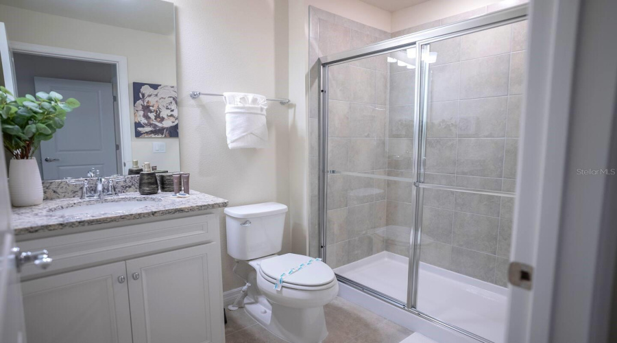 DAVENPORT, Florida 33897, 5 Bedrooms Bedrooms, ,4 BathroomsBathrooms,Residential,For Sale,LANA,0,MFRO6291769