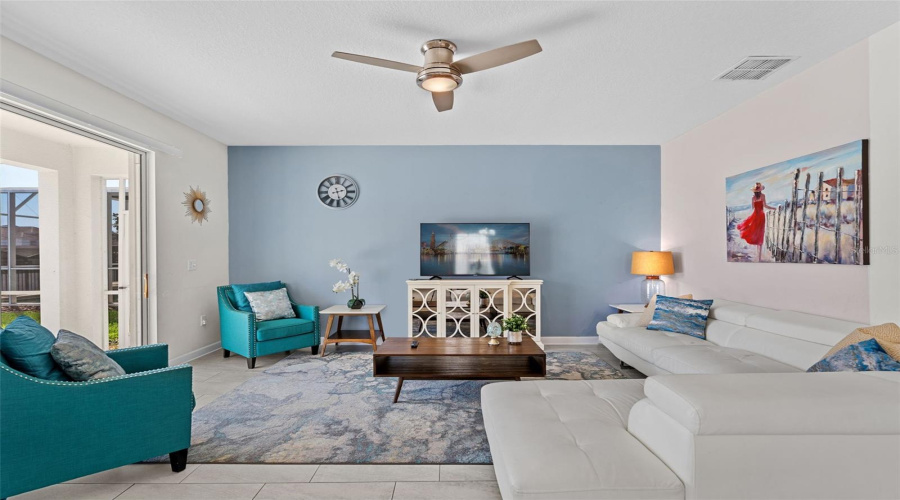 DAVENPORT, Florida 33896, 6 Bedrooms Bedrooms, ,5 BathroomsBathrooms,Residential,For Sale,FLANGE,0,MFRO6291955