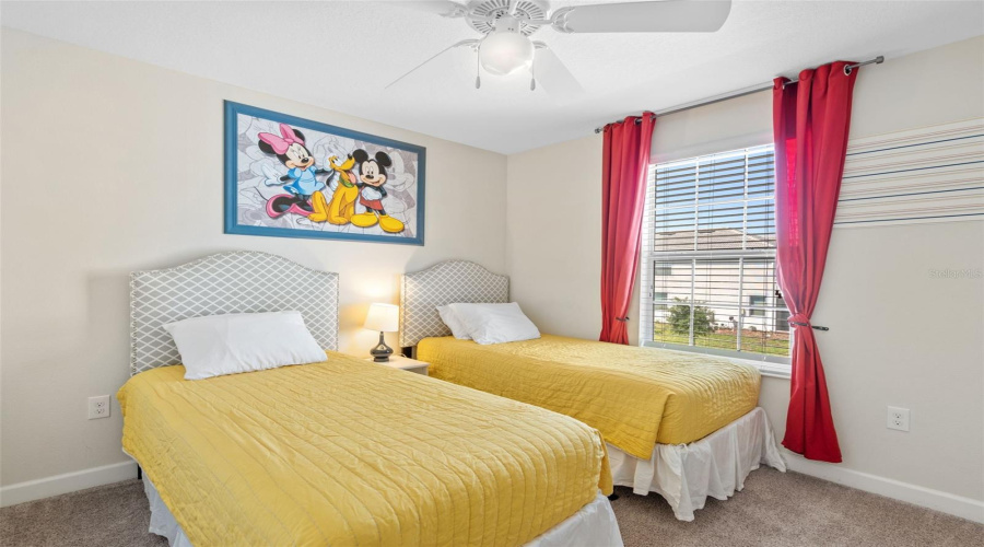 DAVENPORT, Florida 33896, 6 Bedrooms Bedrooms, ,5 BathroomsBathrooms,Residential,For Sale,FLANGE,0,MFRO6291955