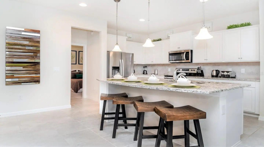 KISSIMMEE, Florida 34747, 5 Bedrooms Bedrooms, ,4 BathroomsBathrooms,Residential,For Sale,DUBAI,0,MFRO6283884