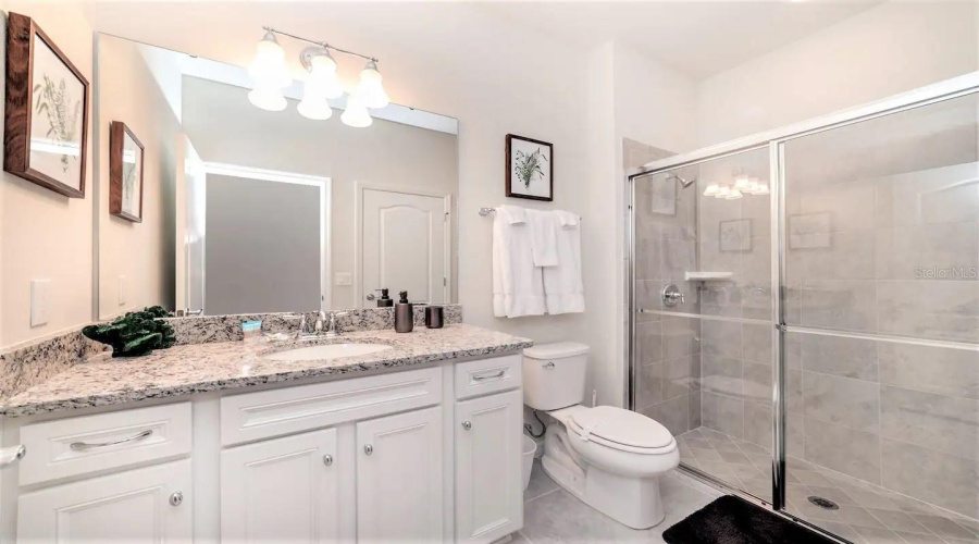 KISSIMMEE, Florida 34747, 5 Bedrooms Bedrooms, ,4 BathroomsBathrooms,Residential,For Sale,DUBAI,0,MFRO6283884